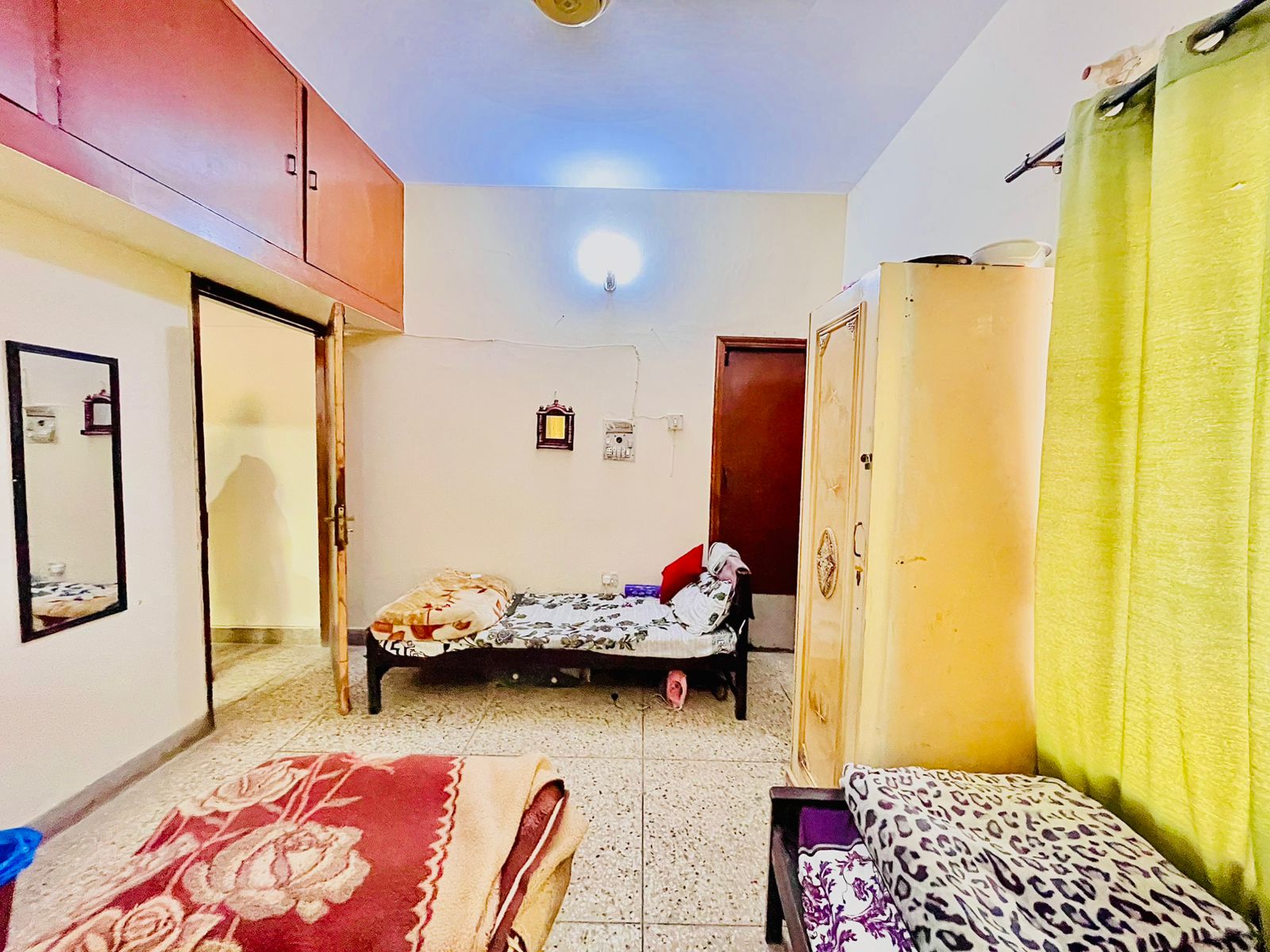 Three Seater Room at Capital Boys Hostel, photo 3